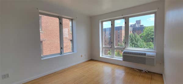 112 2 NORTHERN BLVD