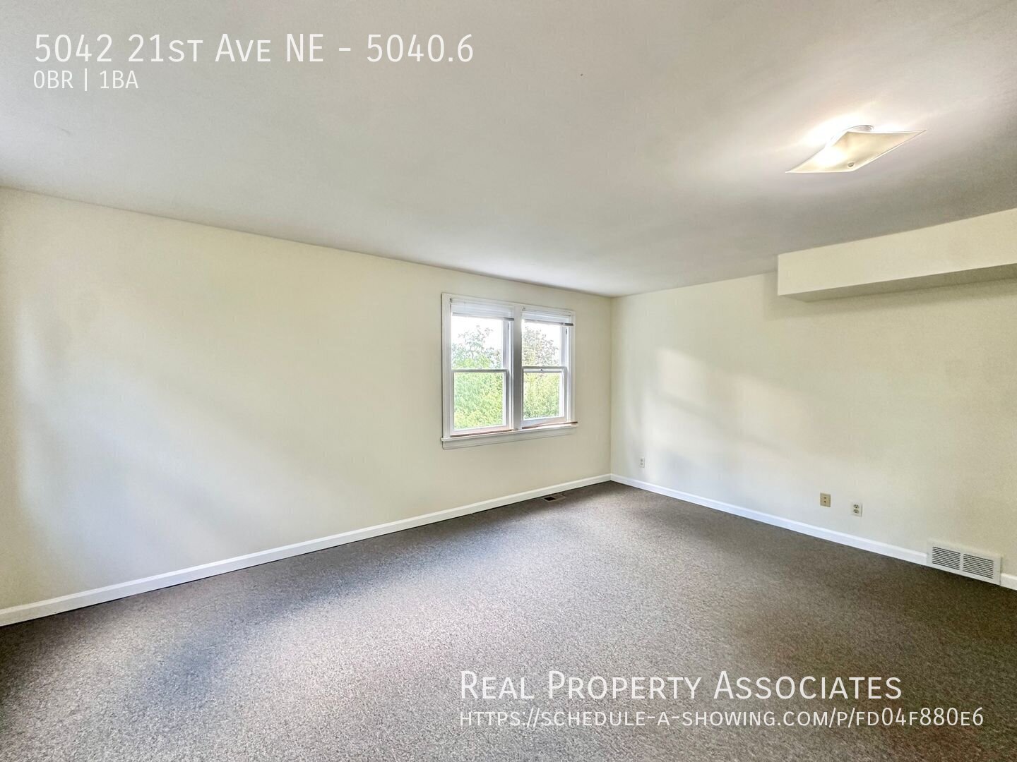 5042 21st Ave NE