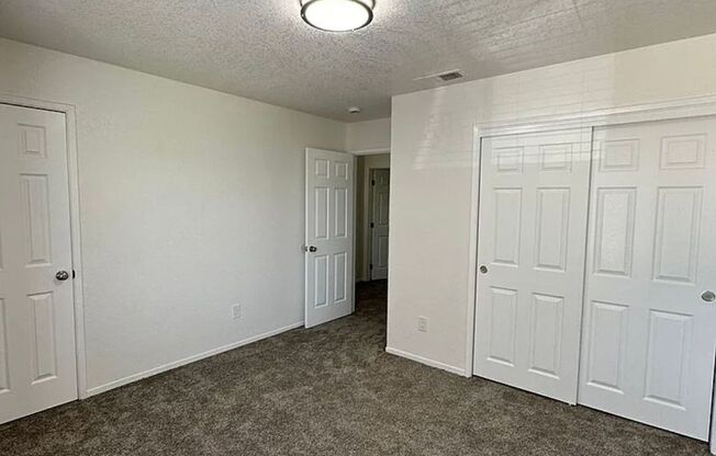 3 Bedroom / 2 Bathroom $1,650