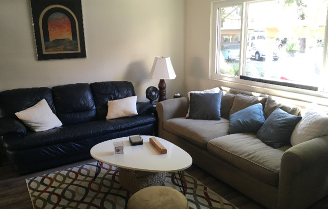 2036 ALTA LOMA