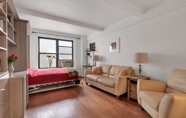 Studio, 1 bath, $3,000, Unit 14E