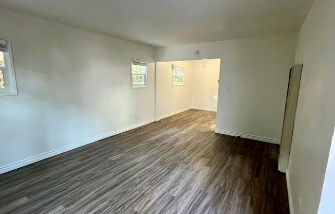 Charming 2 Bed/1 Bath Townhome style Apt in NorthPark