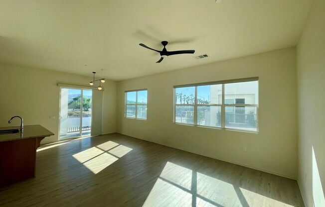 Beautiful 3B/3BA Townhouse in Otay Ranch