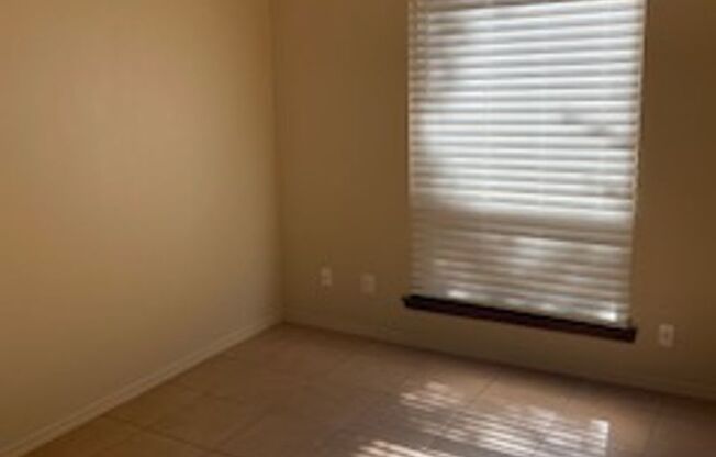 12240 Menaul Blvd NE