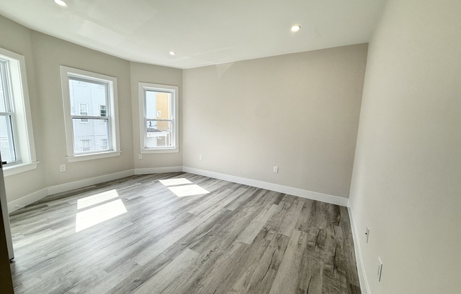 10 CAWFIELD ST