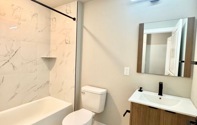 2 beds, 2 baths, 900 sqft, $1,599, Unit 306