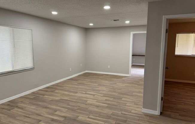 3 beds, 2 baths, $1,850