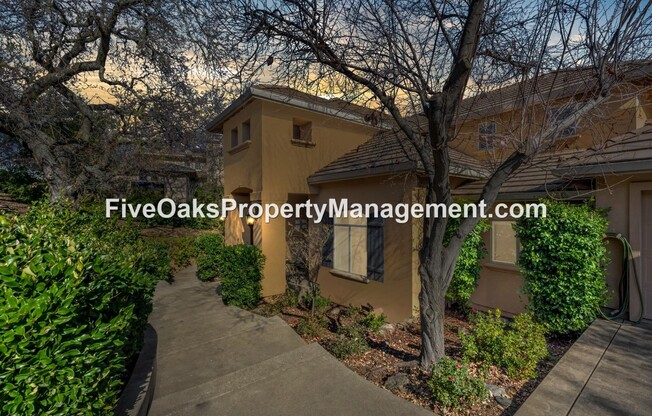 5185 MERTOLA DR