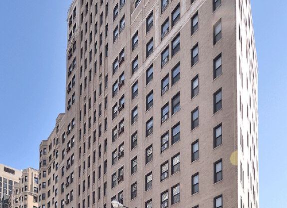 Studio, 1 bath, $1,595, Unit 1704