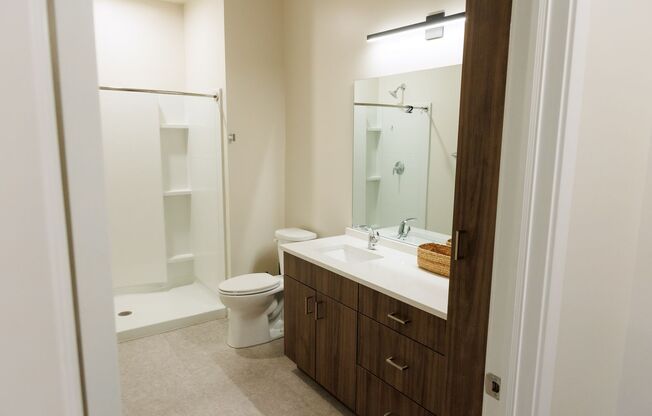 1 bed, 1 bath, 704 sqft, $1,315, Unit 104