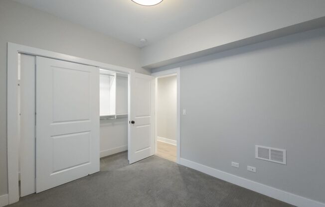 3 beds, 3 baths, 1,641 sqft, $3,895, Unit 2541-1