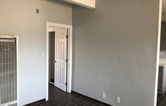 1 bed, 1 bath, 800 sqft, $2,500, Unit APT 8