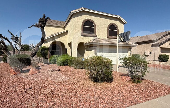 4604 E PRICKLY PEAR Trail