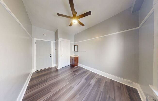 Studio, , 118 sqft, $1,100, Unit 17