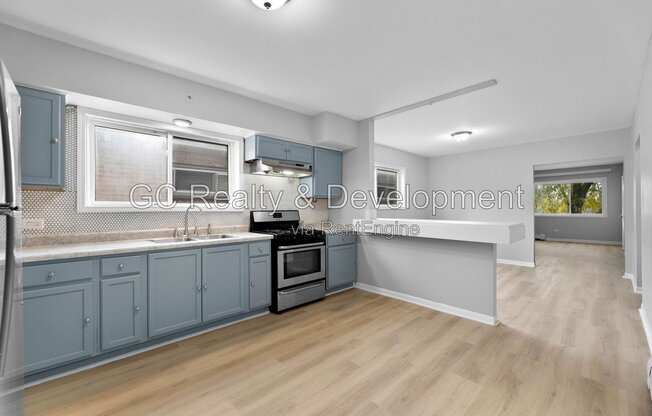 3 beds, 1 bath, 1,055 sqft, $1,695, Unit 2