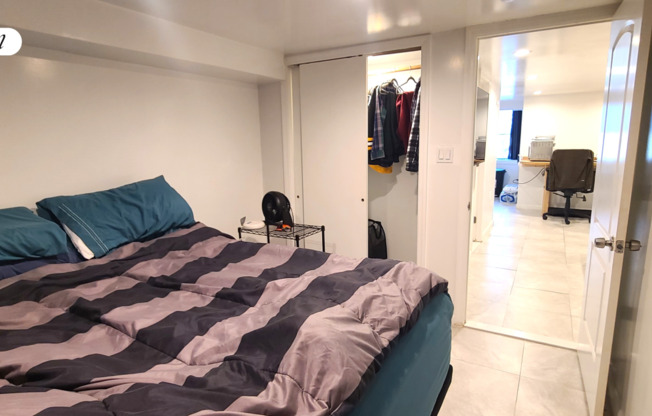 32 77 46 ST