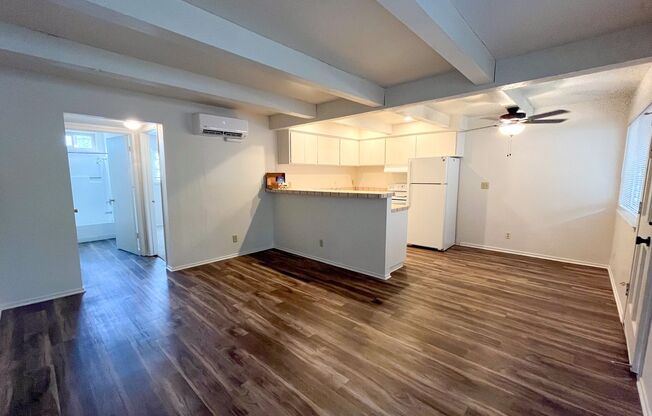 1 bed, 1 bath, 605 sqft, $1,225, Unit 19