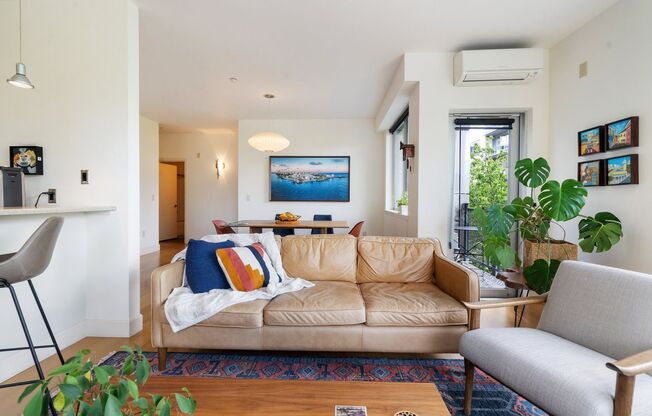 2 beds, 2 baths, $2,495, Unit UNIT # 302