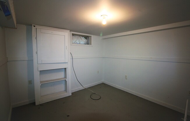 2 BR home in West Davenport