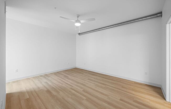 2 beds, 2 baths, 965 sqft, $1,600, Unit 332