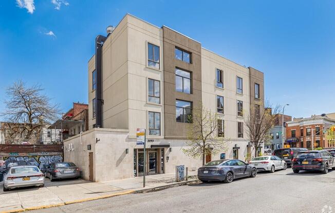 3801 31 AVE