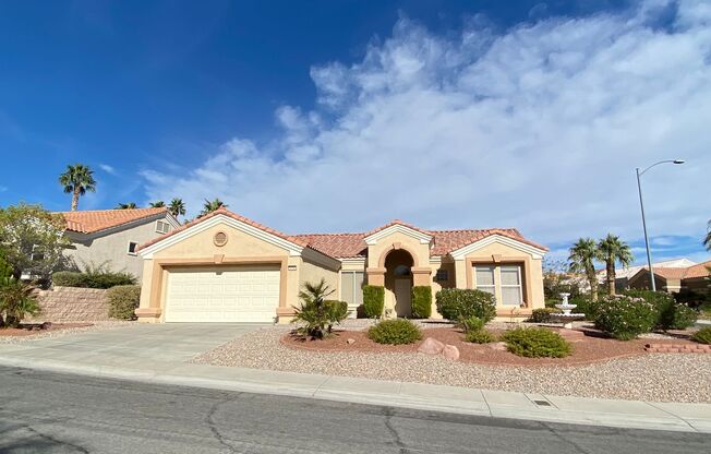 Wonderful 2 bed/2 bath home located in Sun City