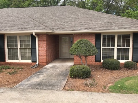 3 beds, 2 baths, 1,700 sqft, $1,045