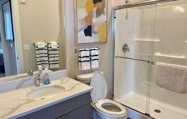 2 beds, 2 baths, 1,186 sqft, $2,700, Unit 321 Jefferson-408