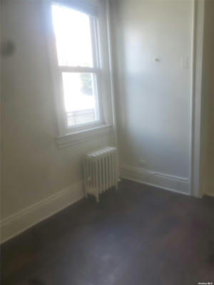 3 beds, 1 bath, $2,500