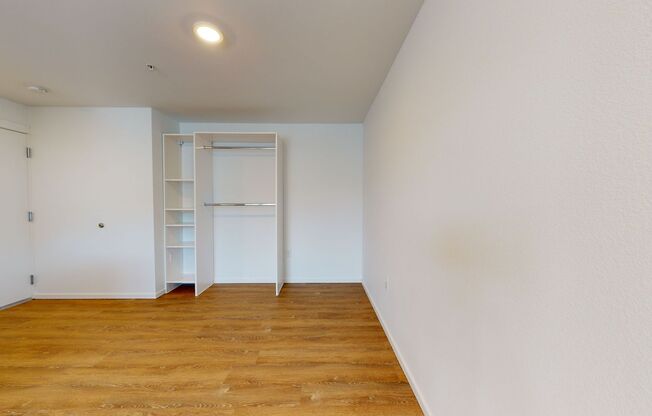 Studio, 1 bath, 175 sqft, $1,550, Unit 3309