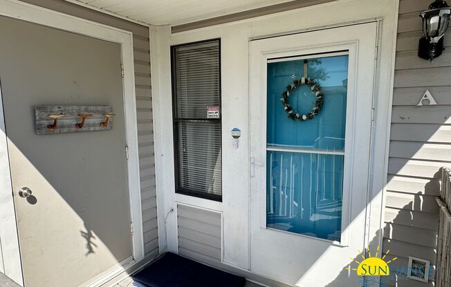 2 beds, 1 bath, $1,150