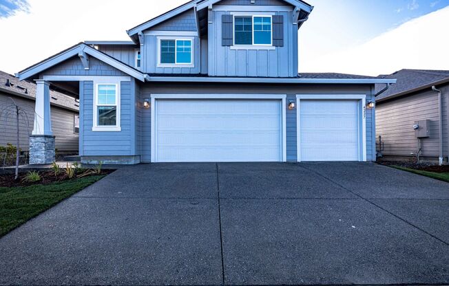 Gorgeous 4 Bedroom House with 3- Car Garage, Ring Doorbell & Fully Fenced Yard!