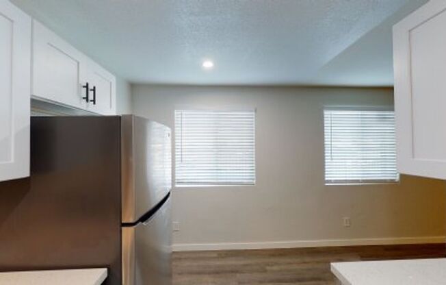 1 bed, 1 bath, 650 sqft, $1,190, Unit 105