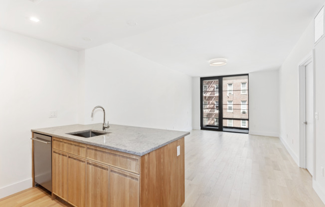 264 WEBSTER AVE
