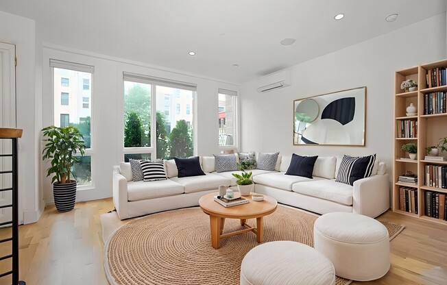 530 LAFAYETTE AVE
