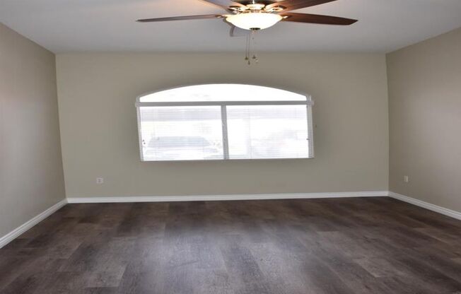 2 beds, 2 baths, $1,695