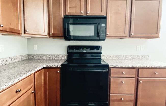 3 beds, 2 baths, 1,326 sqft, $1,545, Unit 111