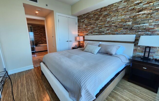 1 bed, 1 bath, $2,175, Unit #1006