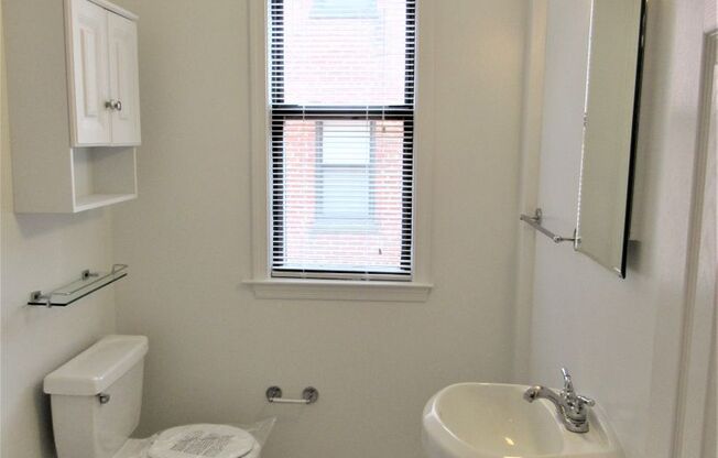 Studio, 1 bath, 407 sqft, $1,895, Unit H405