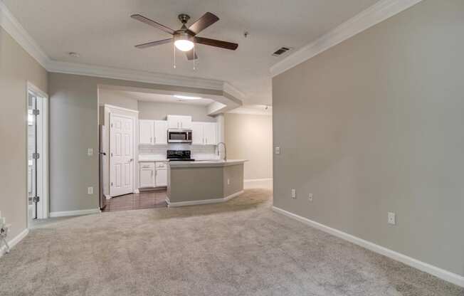 Lea Woodstock apartments in Woodstock, Georgia photo of kitchen and dining room