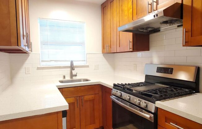 1 bed, 1 bath, $2,150, Unit 1