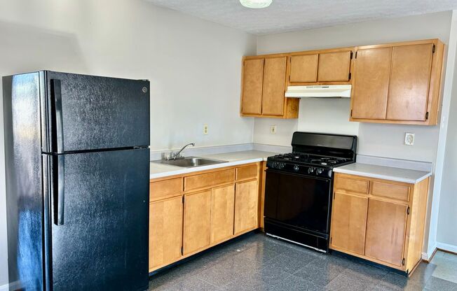 Updated Two Bedroom Apartment in Portland