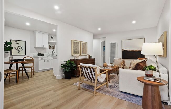 1 bed, 1 bath, 650 sqft, $2,400, Unit Unit 08