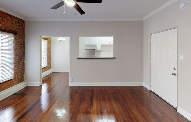 Elk Villas...Newly Remodeled Gorgeous Apartments...Prime Location!