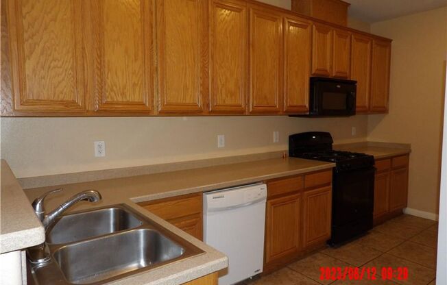 Beautiful 2 story home in a Cul de sac