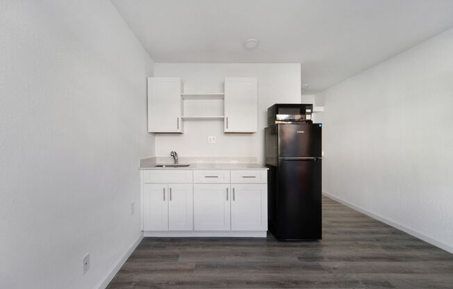 Studio, 1 bath, 240 sqft, $799