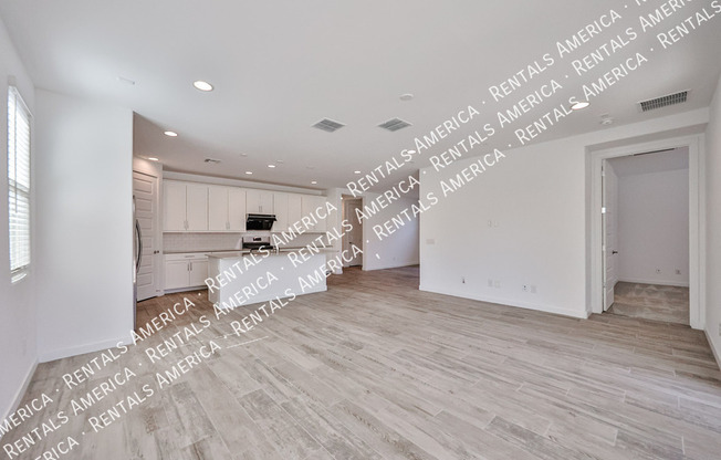 1625 W LN MIRADA DR