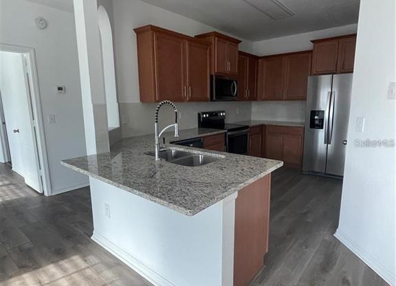 3731 SENECA CLUB LOOP