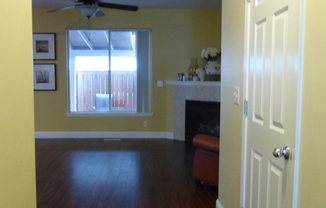 3 beds, 2.5 baths, $2,395