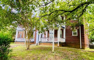 2 beds, 1 bath, $1,495, Unit Apt. 04